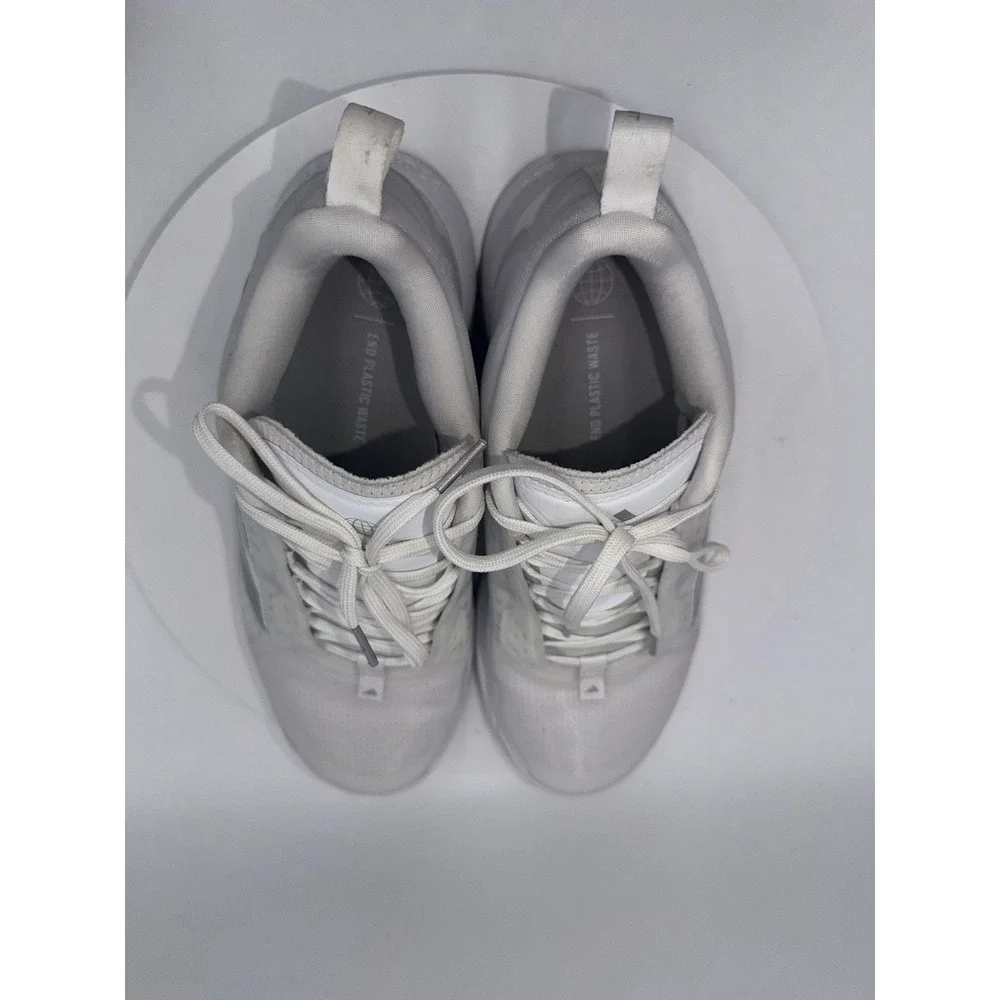 Adidas‎ Avacourt 2 Womens Size 8.5 Off White Gold Running Tennis Shoes Sneakers